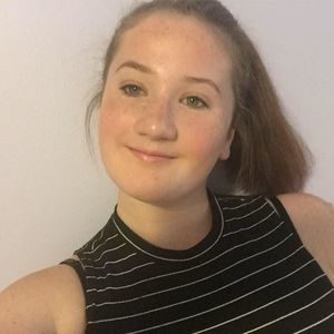 Meet your Posher, Alivia